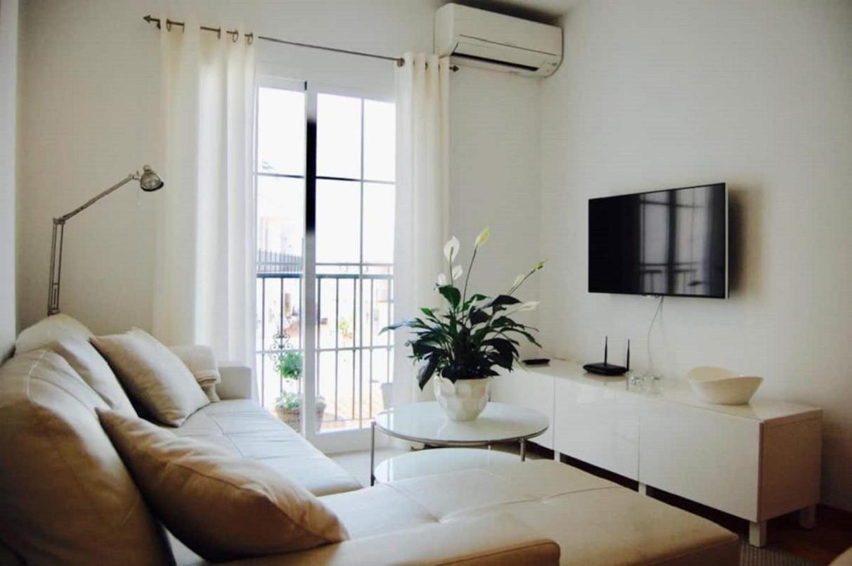 Fantastic 1 Bedroom Apartment In The Centre Of Nerja Exterior foto